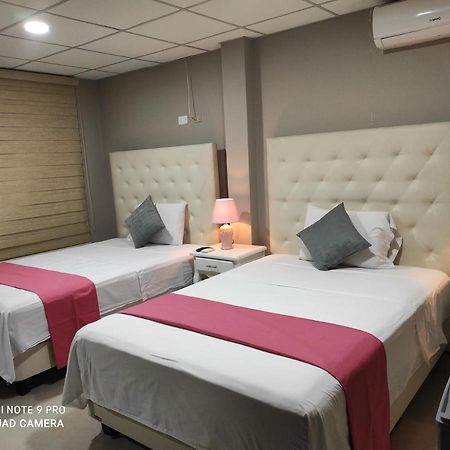 Royalinn Guayaquil Extérieur photo