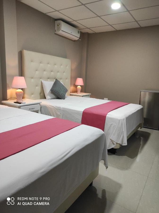 Royalinn Guayaquil Extérieur photo