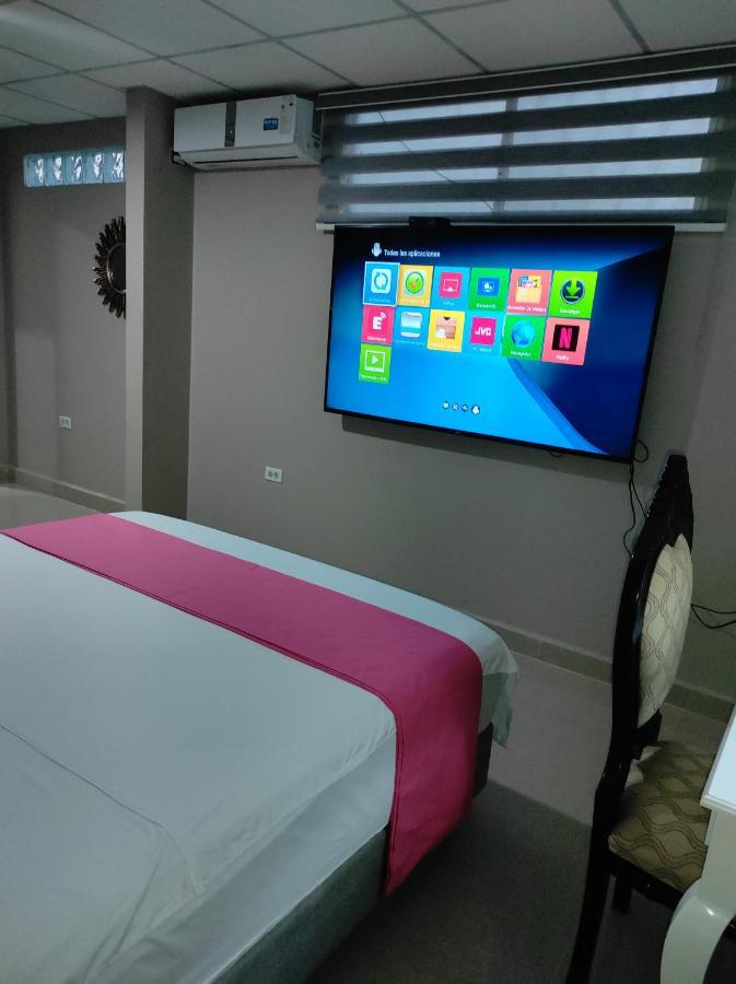 Royalinn Guayaquil Extérieur photo