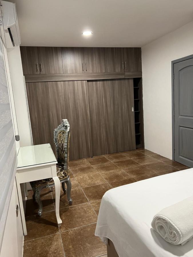 Royalinn Guayaquil Extérieur photo